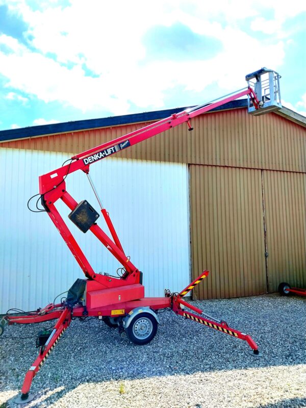 Leje af trailerlift 12m